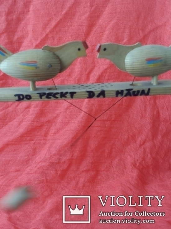 Винтажная деревянная игрушка ручной работы "Куры зерно клюют" Чехословакия, фото №10