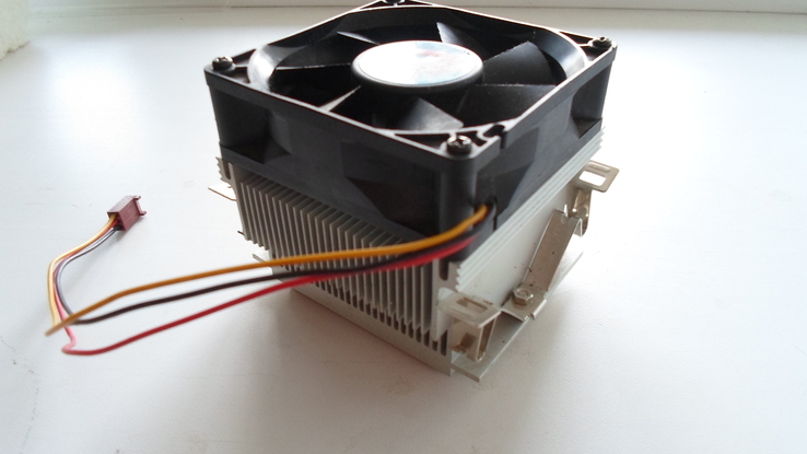 Вентилятор процессора с теплоотводом TR2, фото №4