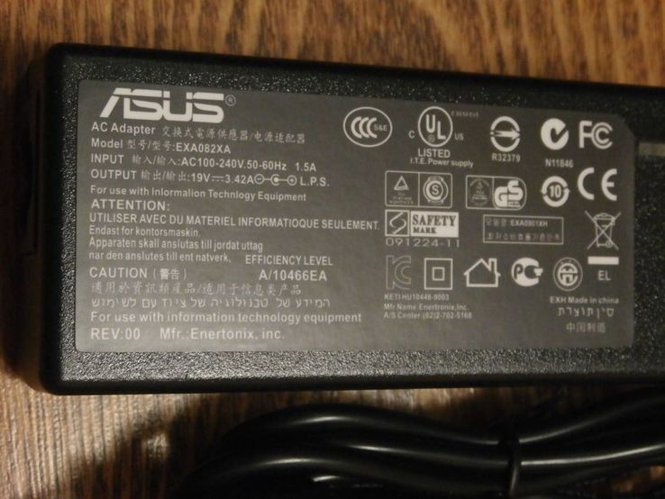 Блок питания для ноутбуков ASUS 19V3.42A 4.0*1.35, фото №3