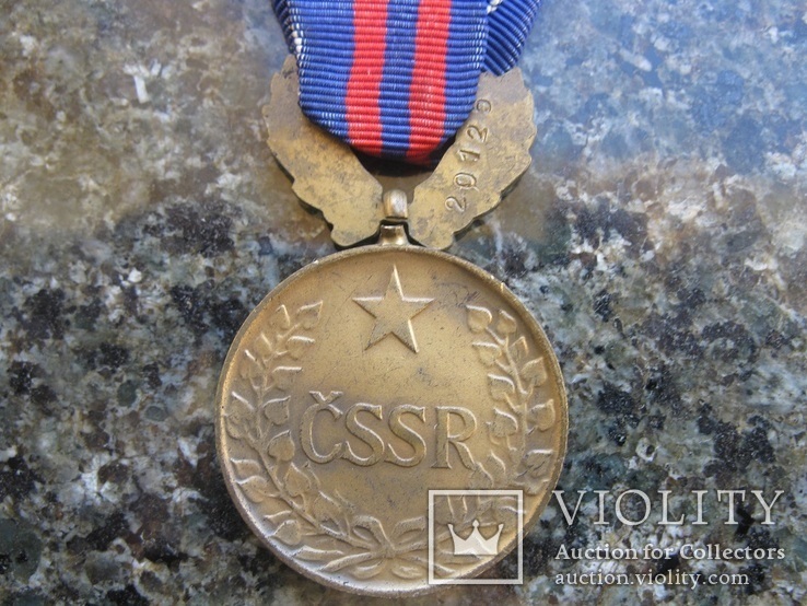 Чехословакія  , медаль  -"Za  vynikajici praci", фото №4