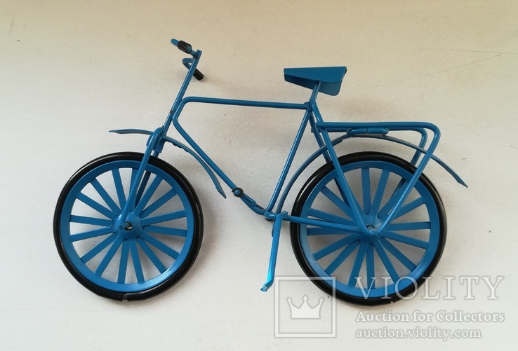 Декоративная модель велосипеда