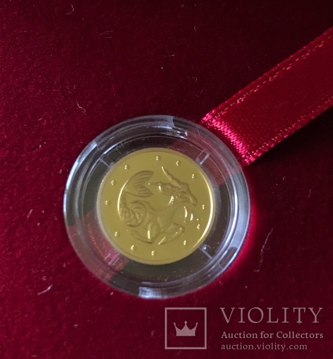 «Козерог» - золотая памятная монета НБУ, фото №3
