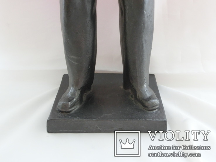 Скульптура В.И. Ленин автор Дерунов 42см. Вес 4кг., фото №9