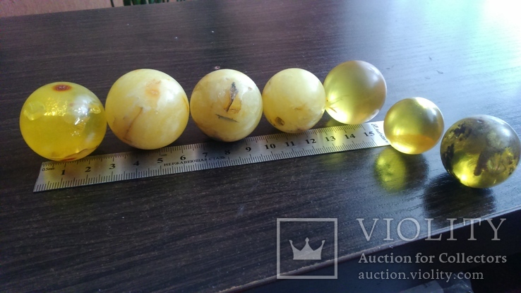 Крупные шары из натурального янтаря 138гр, фото №4