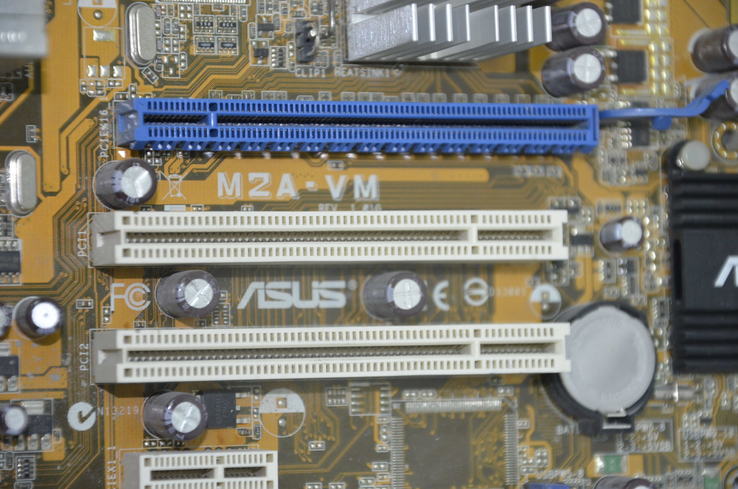 Материнская плата Asus M2A-VM + Athlon 4200, фото №4