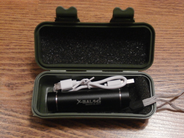 Компактный карманный аккумуляторный фонарь BL-B517 с мощным светодиодом, фото №2