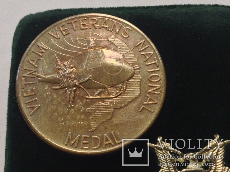 Медаль ветеран войны во Вьетнаме