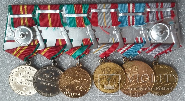 Комплект медалей включая 55 лет Победы и знак 30 лет Суворовсому училищу, фото №5
