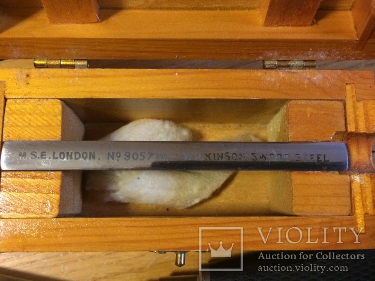 Медицинский инструмент нож хирургический Wilkinson London в футляре, фото №3