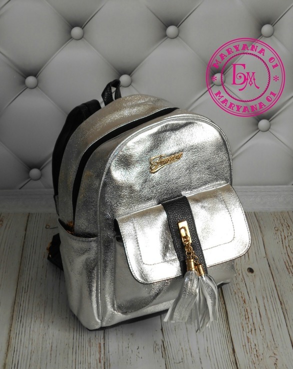 Модный серебряный рюкзак, фото №9
