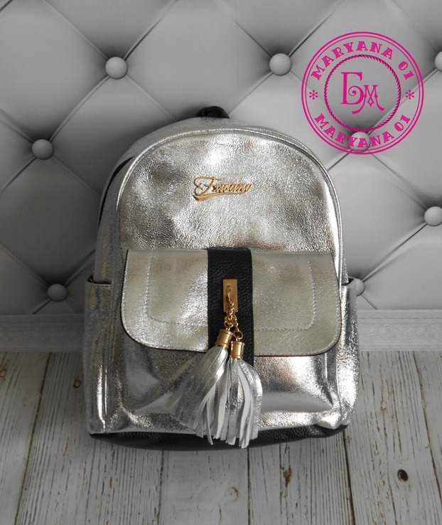Модный серебряный рюкзак, фото №10