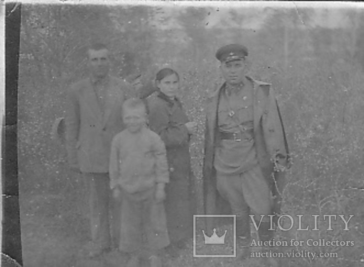 Фото офицер РККА с семьей