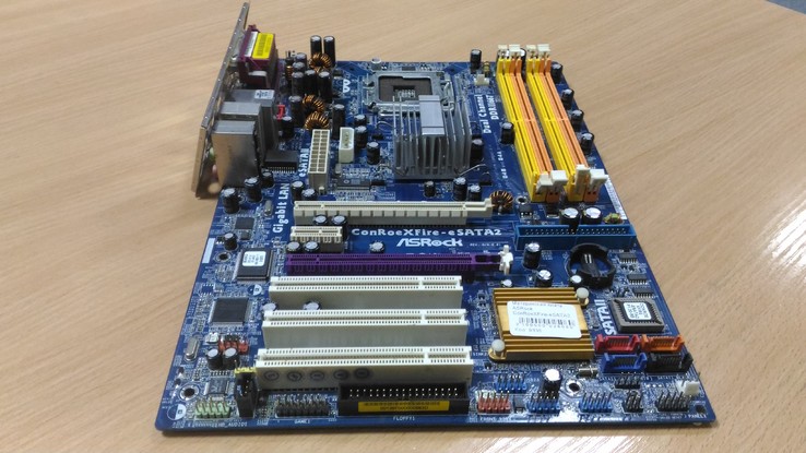 Материнская плата ASRock ConRoeXFire-eSATA2 (Socket 775, Intel 945P, PCI-E x16+AGI ), numer zdjęcia 4