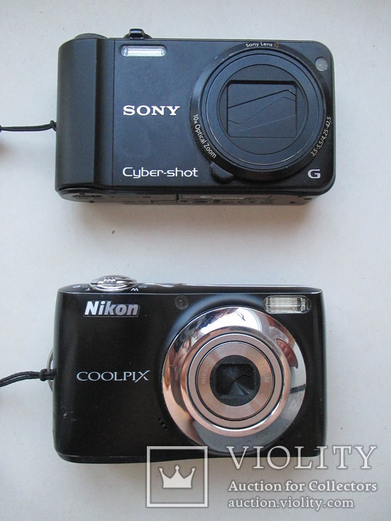 Sony в чехле,Nikon в упаковке, фото №2