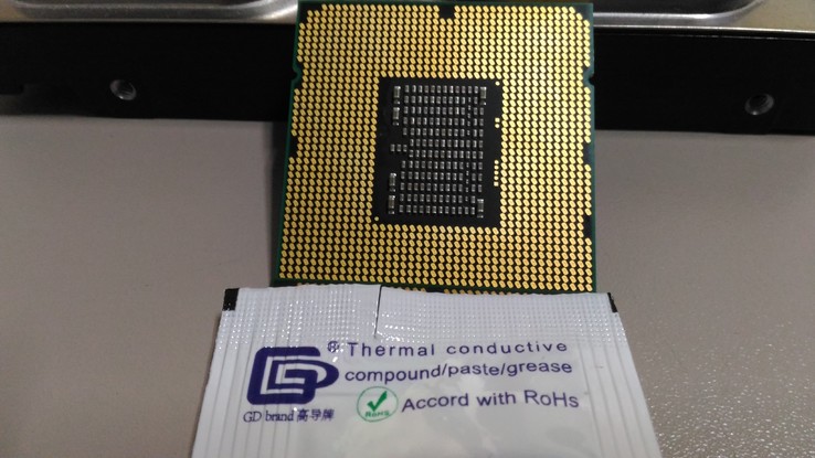 Процессор Intel Xeon E5603 /4(4)/ 1.6GHz + термопаста 0,5г, фото №5