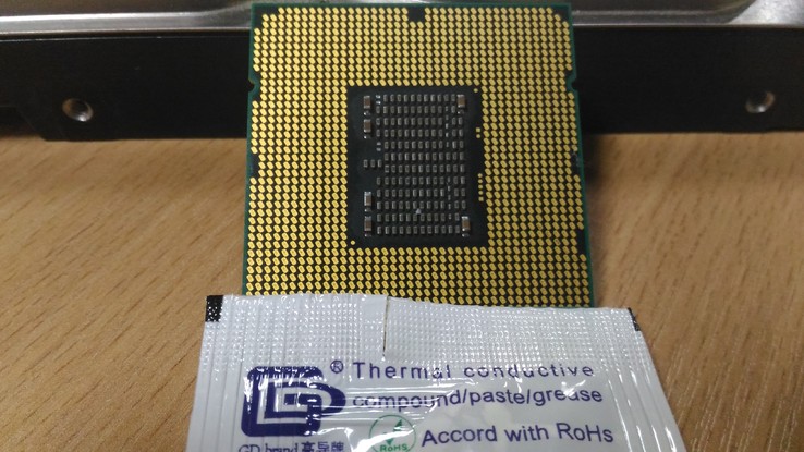 Процессор Intel Xeon E5630 /4(8)/ 2.53-2.8GHz + термопаста 0,5г, фото №5