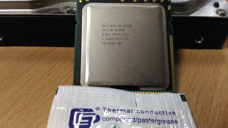 Процессор Intel Xeon W3505 /2(2)/ 2.53GHz + термопаста 0,5г, фото №4