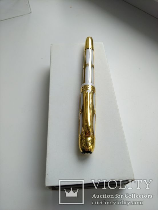 Красивая подарочная ручка в стиле скелетон, фото №6