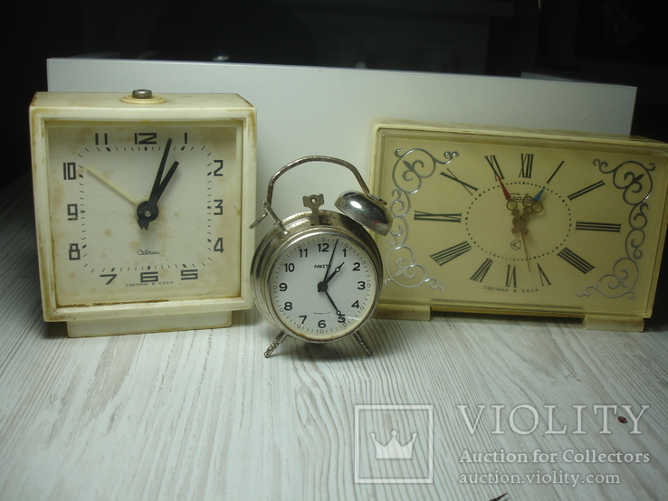 Часы будильник Ракета Слава Севани, фото №2