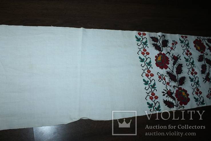 Рушник с богатой вышивкой на домотканом полотне, фото №12