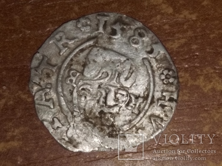 Монета 1585