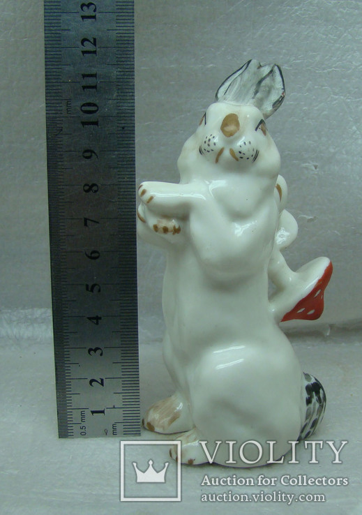 Старая статуэтка статуэтка кролик с грибами, фото №2