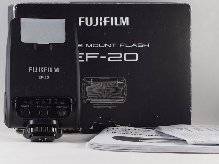 Фотоспалах Fujifilm EF-20., фото №2