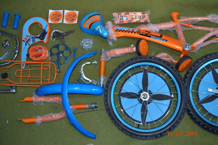 Велосипед детский- колесо на 18 ,новый в упаковке., фото №2