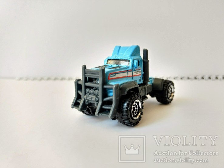 Грузовик Torque Titan Matchbox 1/64 Truck, фото №8