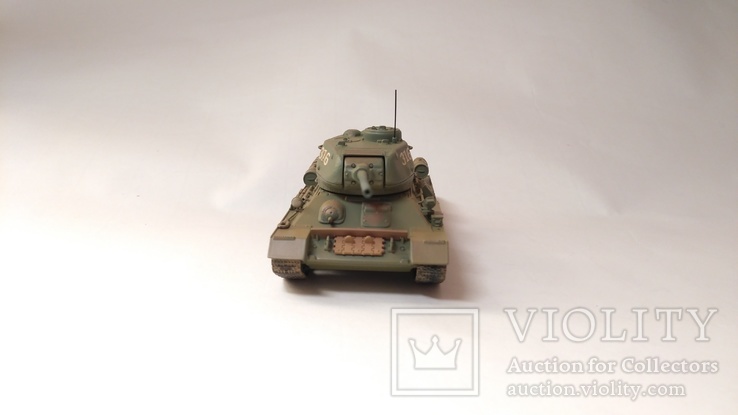 T-34/85 Tank, N.Korean 109th Tank Regiment 1:50, CORGI, фото №2