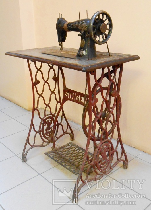Винтажная швейная машинка Singer (зингер), фото №3