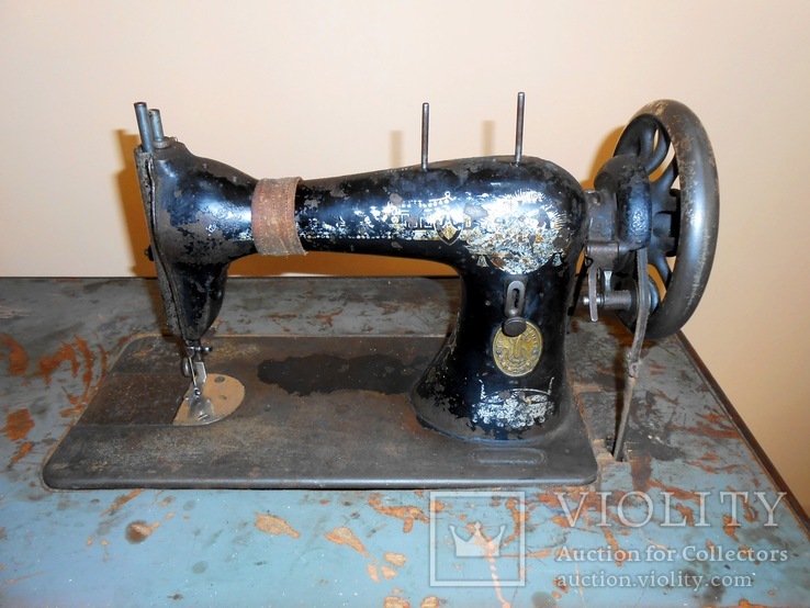Винтажная швейная машинка Singer (зингер), фото №4