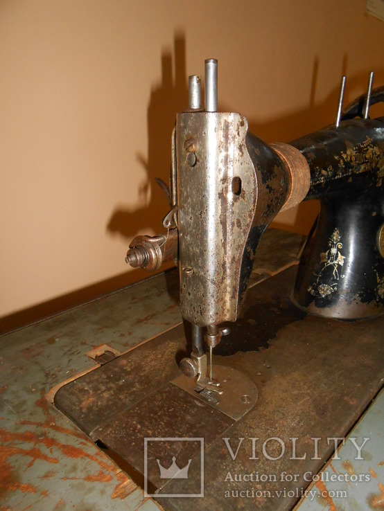 Винтажная швейная машинка Singer (зингер), фото №9