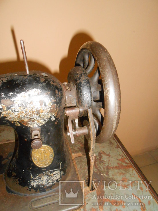 Винтажная швейная машинка Singer (зингер), фото №10