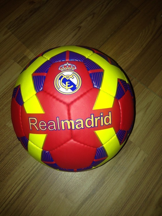 Футбольный мяч Реал Мадрид