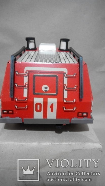 Заводная пожарная машина жесть игрушка СССР, фото №5