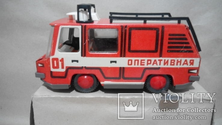 Заводная пожарная машина жесть игрушка СССР, фото №8