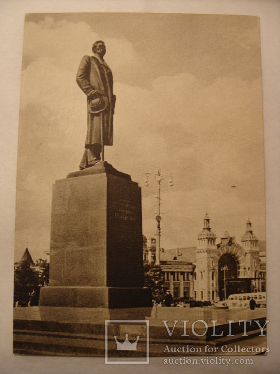 1956г. Москва ИЗОГИЗ памятник М. Горькому скульптура архитектура