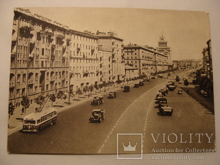 1956г. Москва ИЗОГИЗ Большая Садовая улица тролейбус автомобиль транспорт