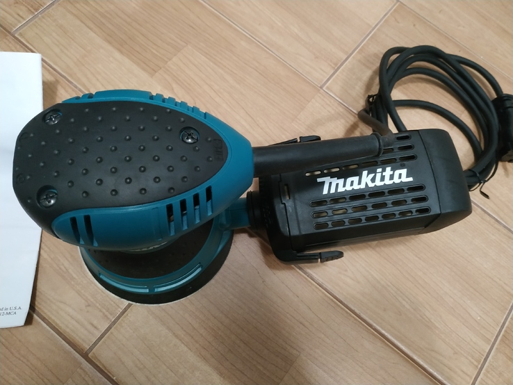 Шлифовальная машина Makita BO5030 новая !, numer zdjęcia 3