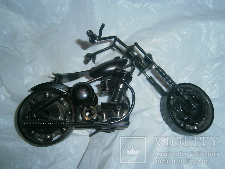 Харлей девидсон(зроблений з справжніх частин мотоцикла), фото №3