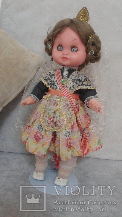 Коллекционная кукла невеста в национальном костюме kein spielzeug puppen Германия, фото №3