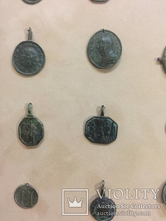 Коллекция религиозных нательных медальонов-подвесок, Европа., фото №7