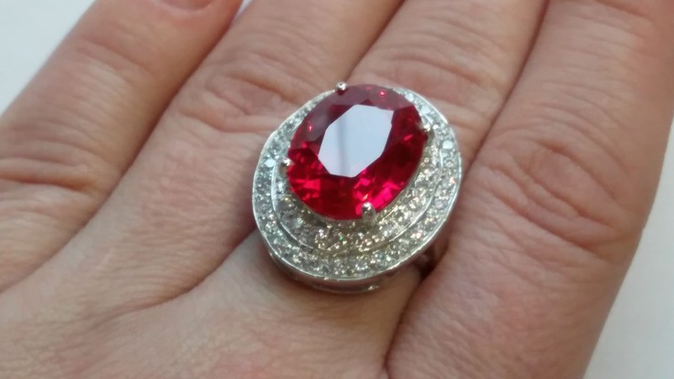 Кольцо серебряное 925 натуральный красный топаз, белый сапфир., фото №9