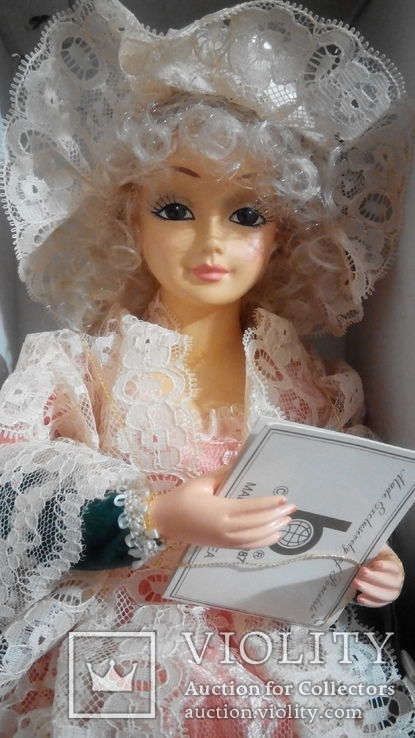 Фарфоровая кукла Первая леди США Марта Вашингтон 1987г Корея, фото №5