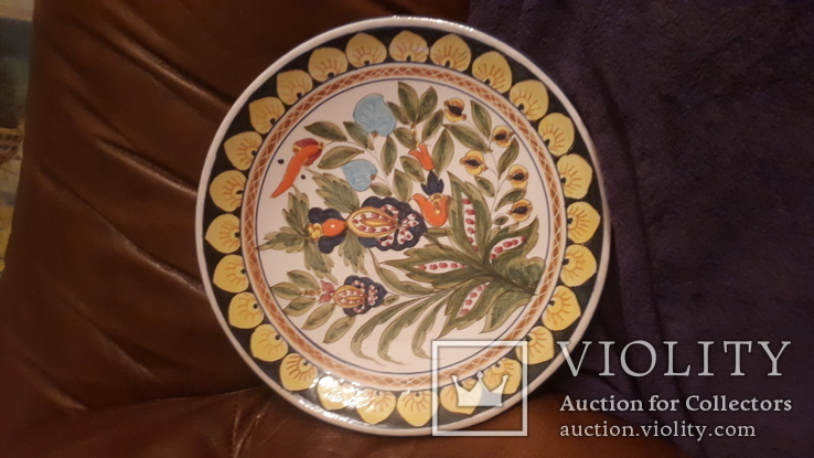 Старинная настенная тарелка с ручной раскрасской, фото №2