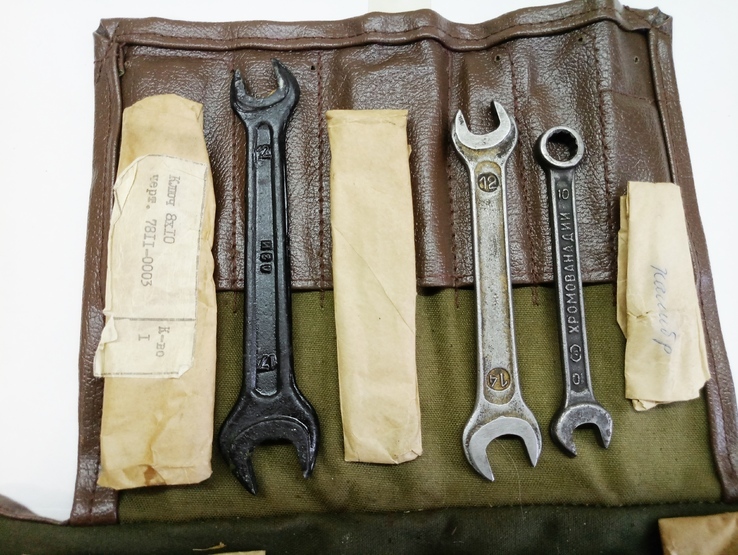 Ключи гаечные из СССР в масле в сумке, ЗИП военный ДХ, фото №4
