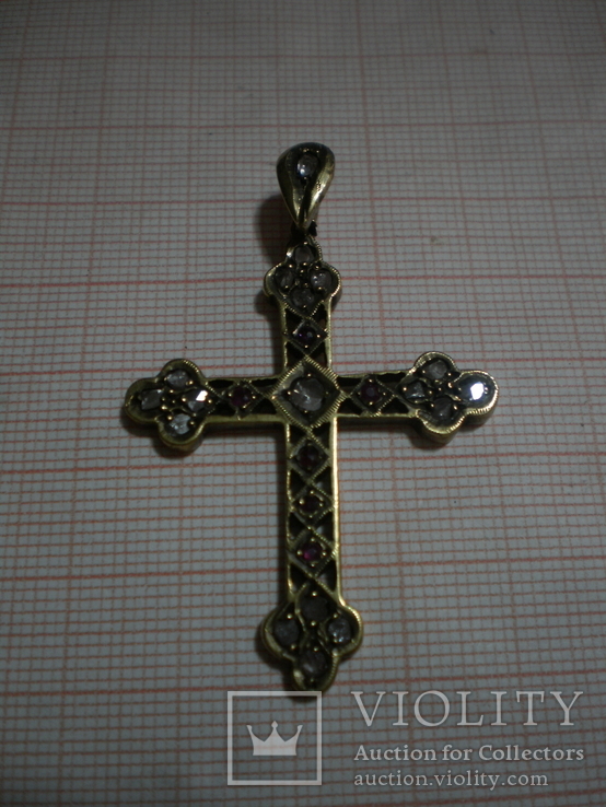 Византийский крест с алмазами и рубинами
