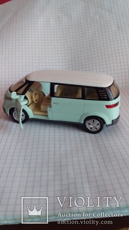 Модель машинки volkswagen new microbus 2001 1/38, фото №6