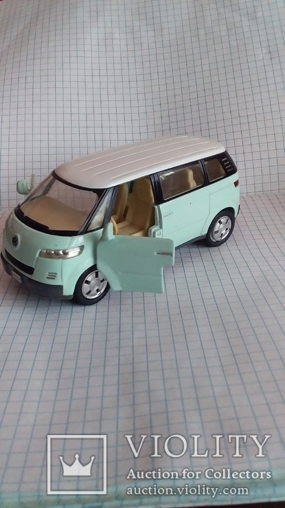 Модель машинки volkswagen new microbus 2001 1/38, фото №7